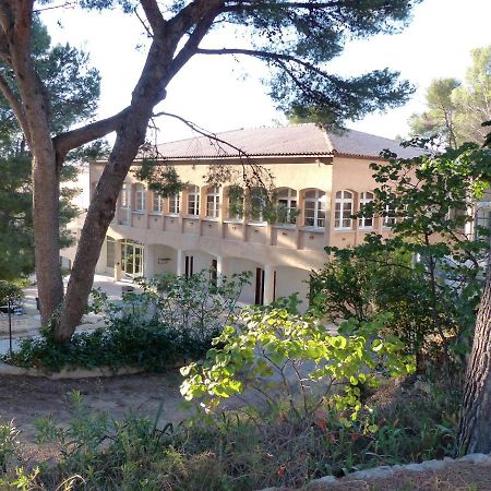 Appartements Des Joncas Martigues Exteriör bild