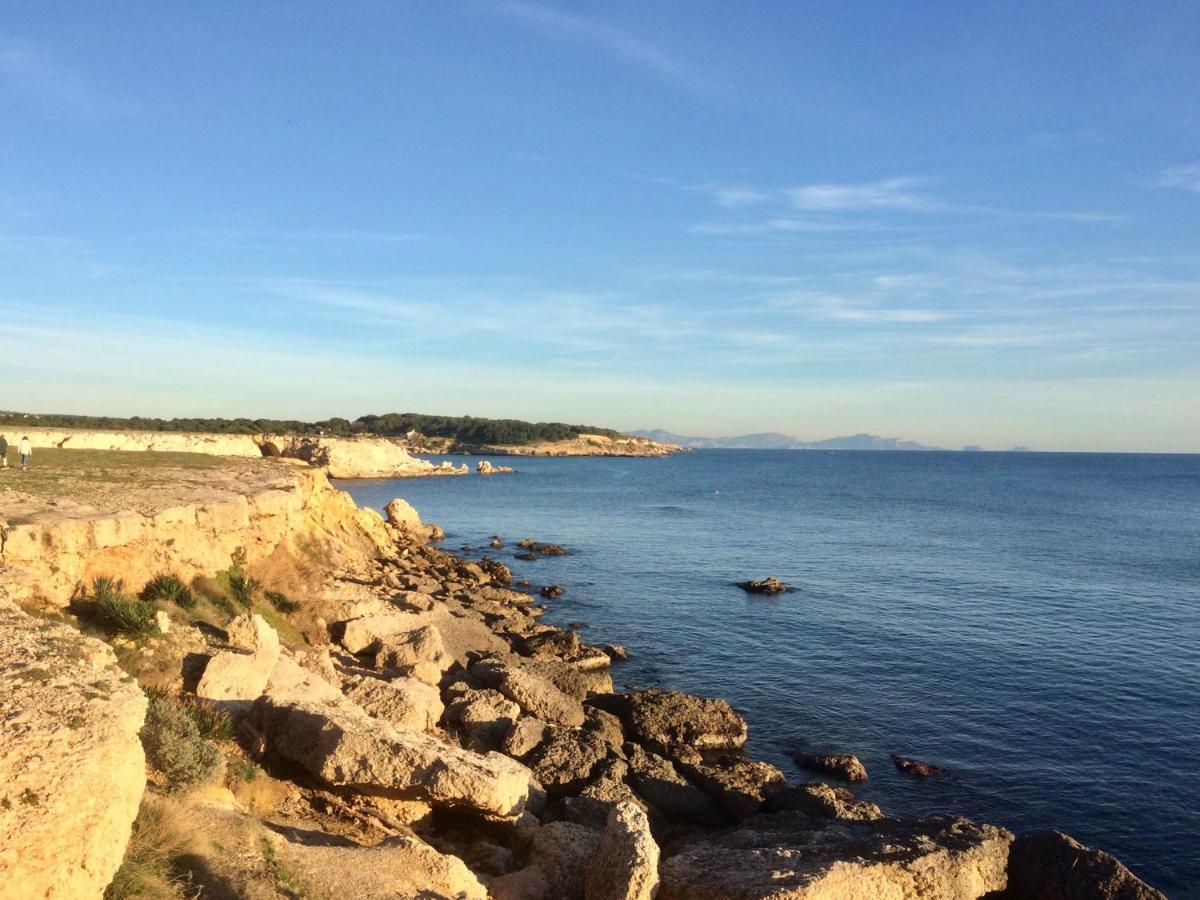 Appartements Des Joncas Martigues Exteriör bild