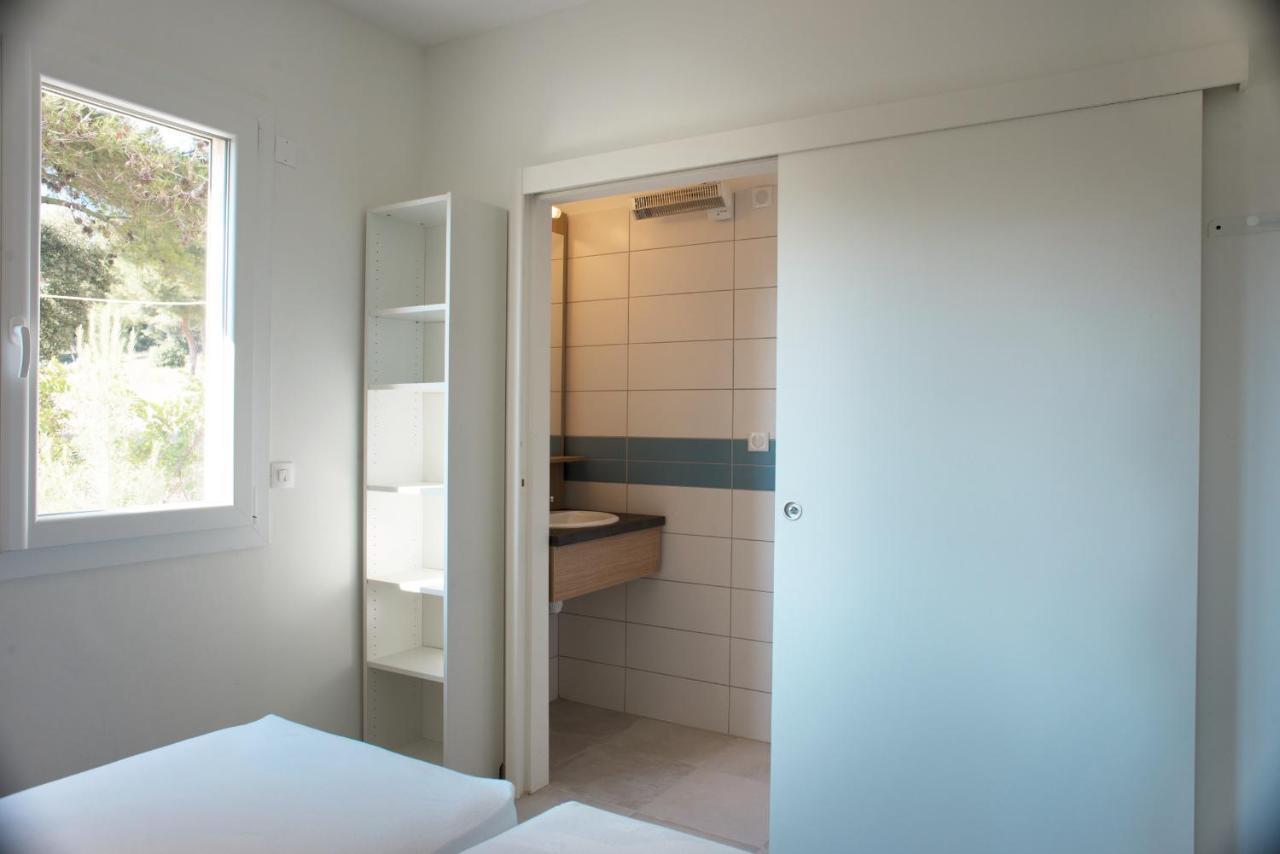 Appartements Des Joncas Martigues Exteriör bild