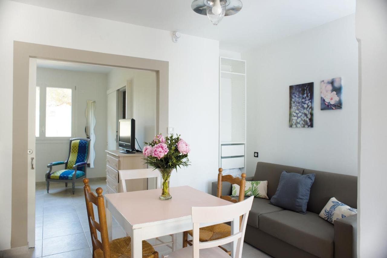 Appartements Des Joncas Martigues Exteriör bild