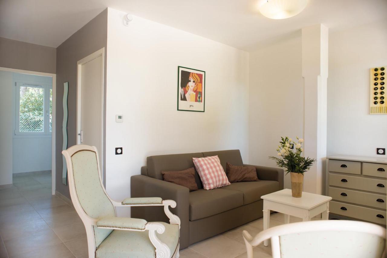 Appartements Des Joncas Martigues Exteriör bild